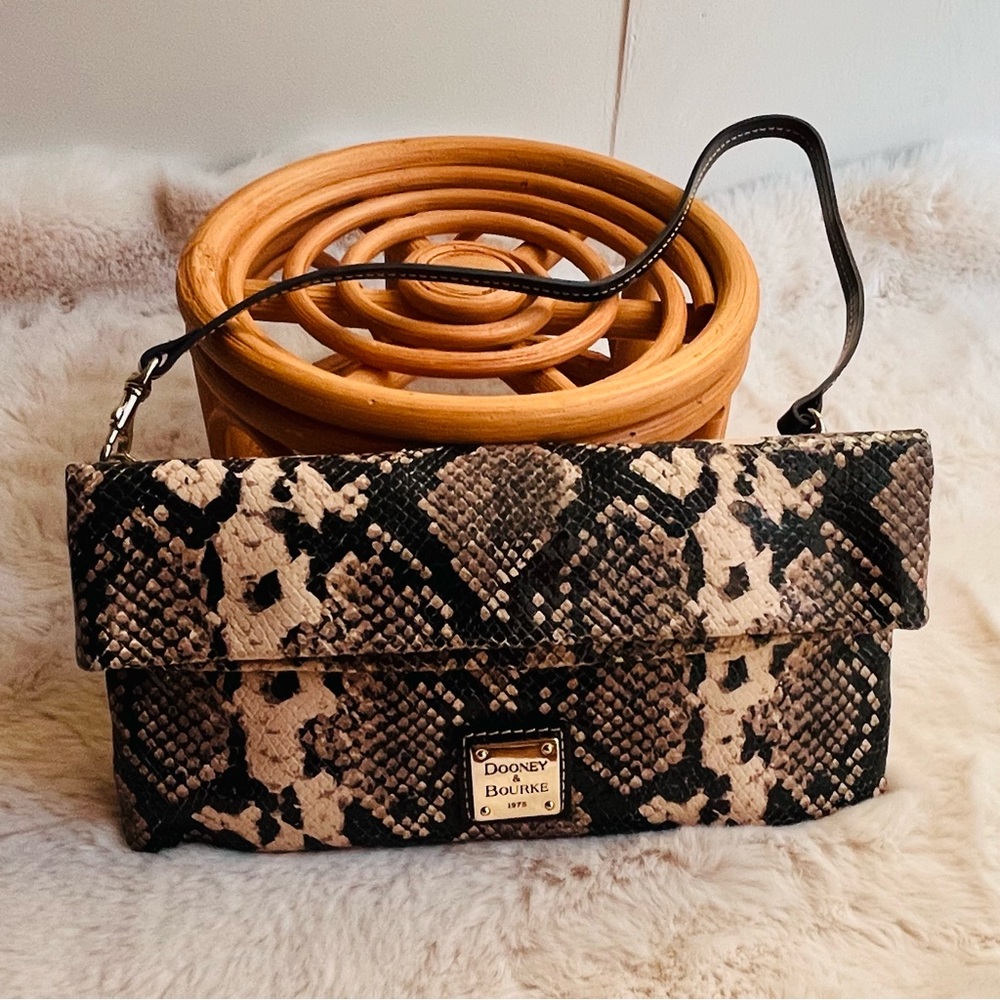 Vintage Y2K Dooney & Bourke Snake Print Clutch Foldover Clutch